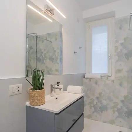 アパート We By Rent